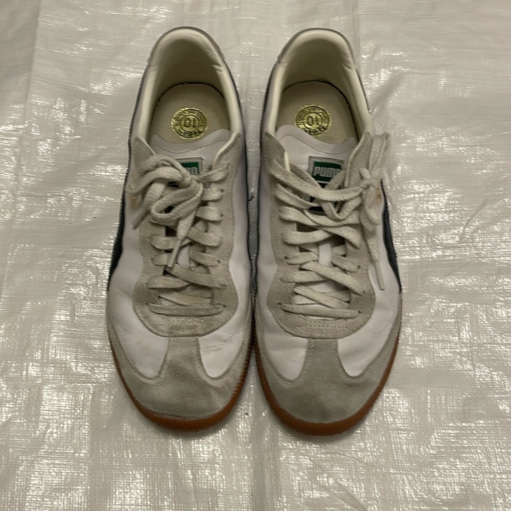 Puma shoes size 11